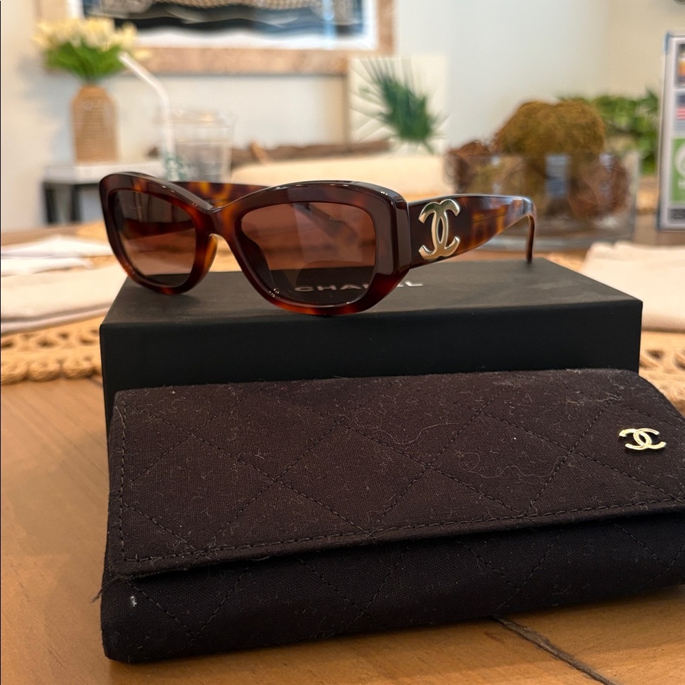 Chanel sunglasses